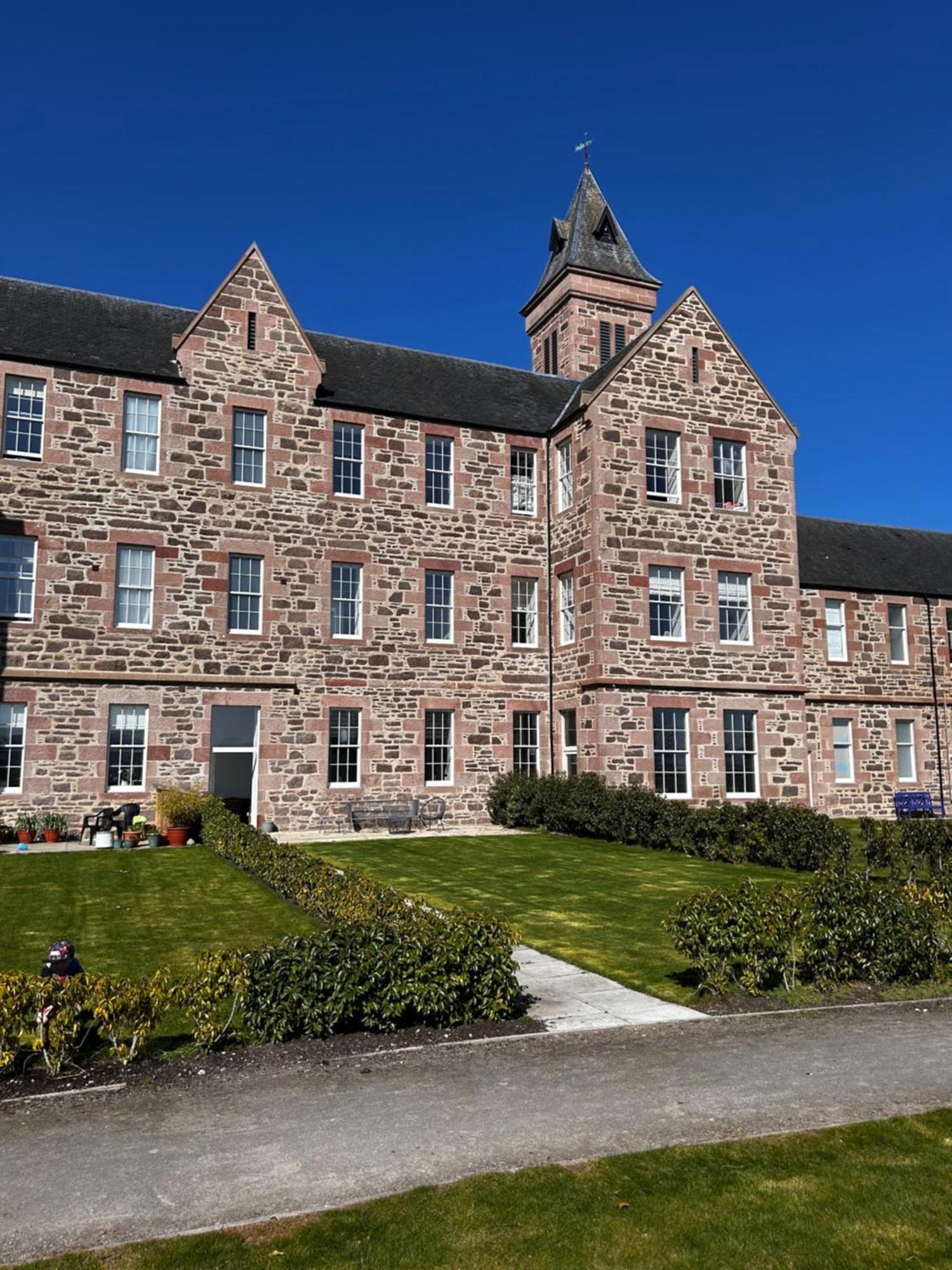 Inverness Great Glen Town House, 5 Minute Drive From Town Centre Exterior foto